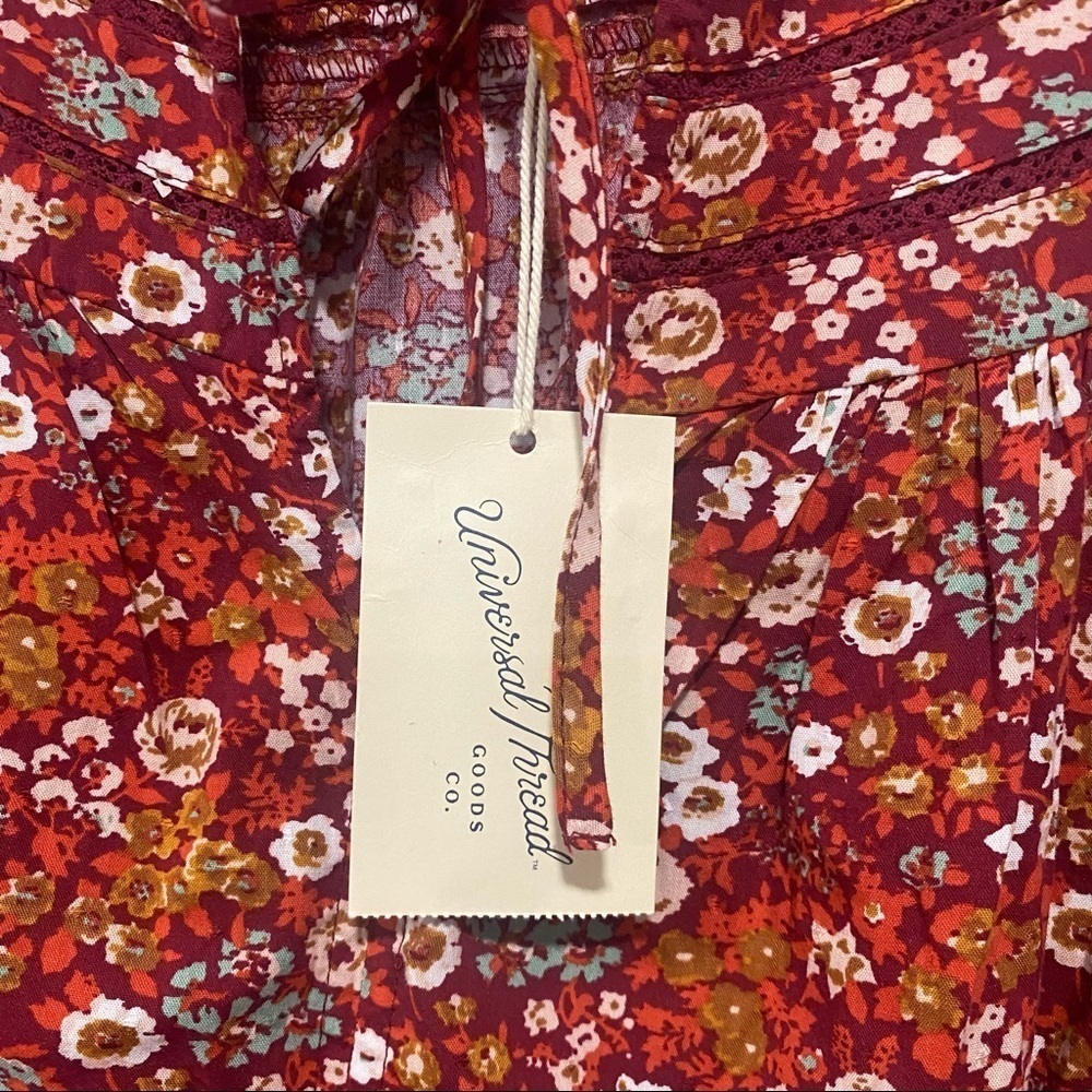 Women's Balloon Long Sleeve Tie-Front Blouse Universal Thread™ Red Size M - Picture 4 of 6